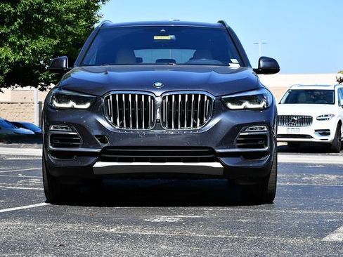 Used 2021 BMW X5 xDrive40i w/ Convenience Package AWD/4WD image 2