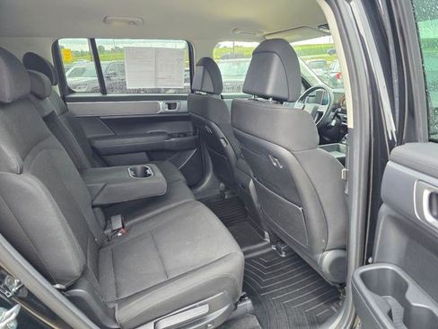 Used 2024 Hyundai Santa Fe SE AWD/4WD image 15
