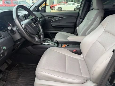 Used 2020 Honda Passport Touring image 9