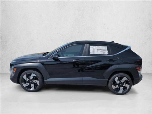 New 2026 Hyundai Kona Limited FWD image 5