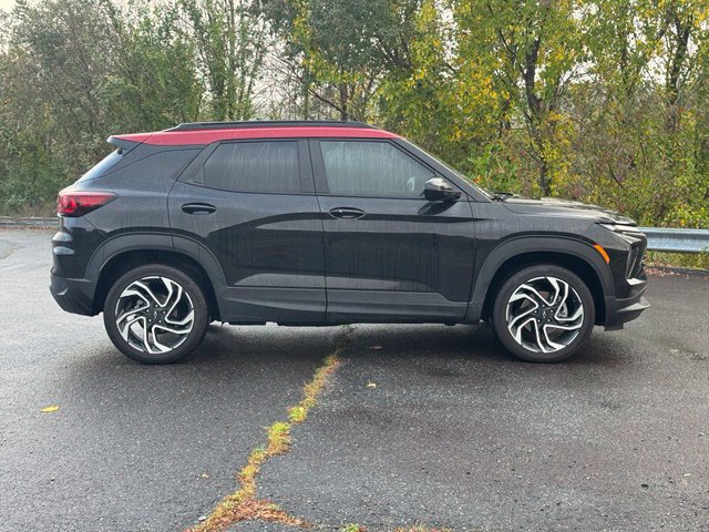Used 2026 Chevrolet TrailBlazer RS AWD/4WD image 8