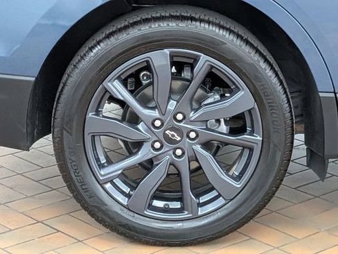 Used 2024 Chevrolet Equinox RS w/ LPO, Floor Liner Package FWD image 10