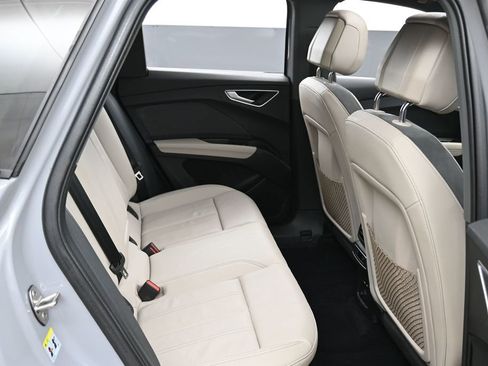 Used 2024 Audi Q4 e-tron Premium AWD/4WD image 35