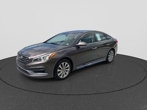Used 2016 Hyundai Sonata Sport w/ Option Group 1V FWD image 4