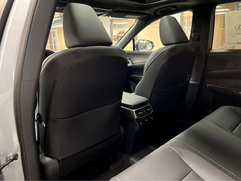 New 2026 Lexus RX 450h AWD image 19