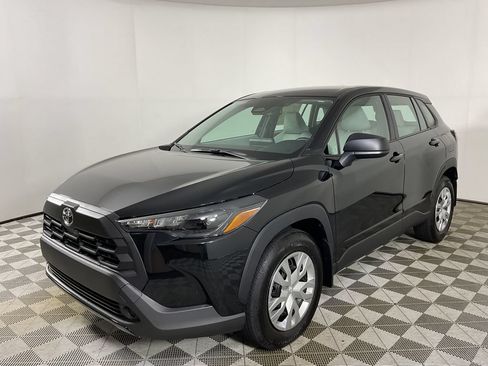 New 2026 Toyota Corolla Cross L FWD image 3