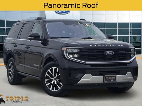 Used 2025 Ford Expedition Platinum AWD/4WD image 1