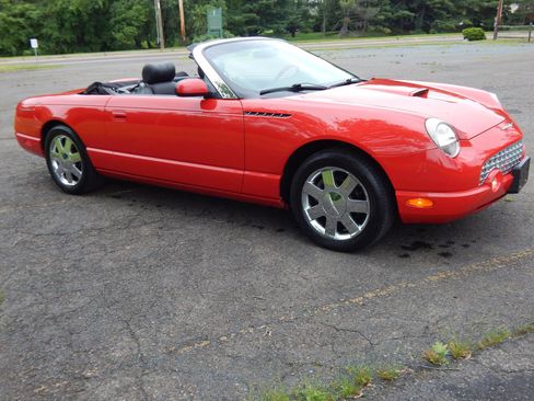 Used 2002 Ford Thunderbird RWD image 13