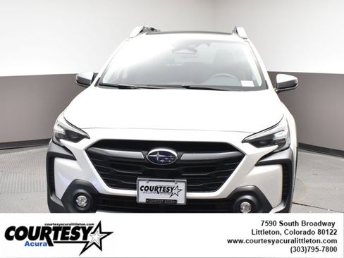 Used 2024 Subaru Outback Touring XT image 2