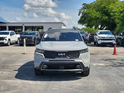 Used 2022 Kia Sorento SX Prestige w/ Rust Color Package AWD/4WD image 8
