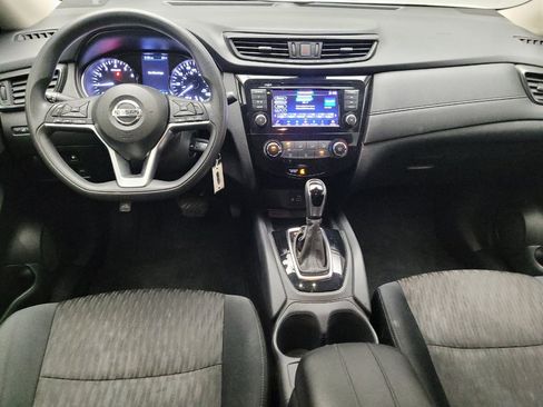 Used 2019 Nissan Rogue S image 22