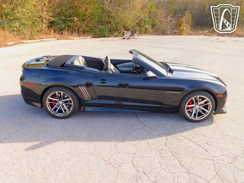 Used 2011 Chevrolet Camaro SS image 28