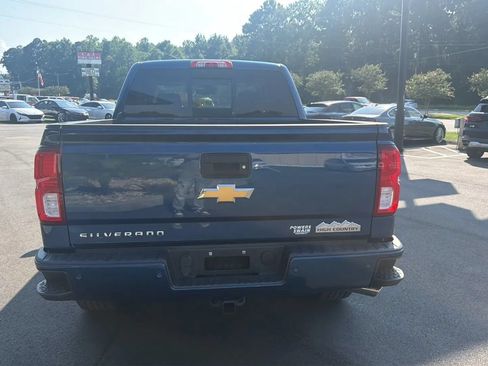 Used 2017 Chevrolet Silverado 1500 High Country AWD/4WD image 6