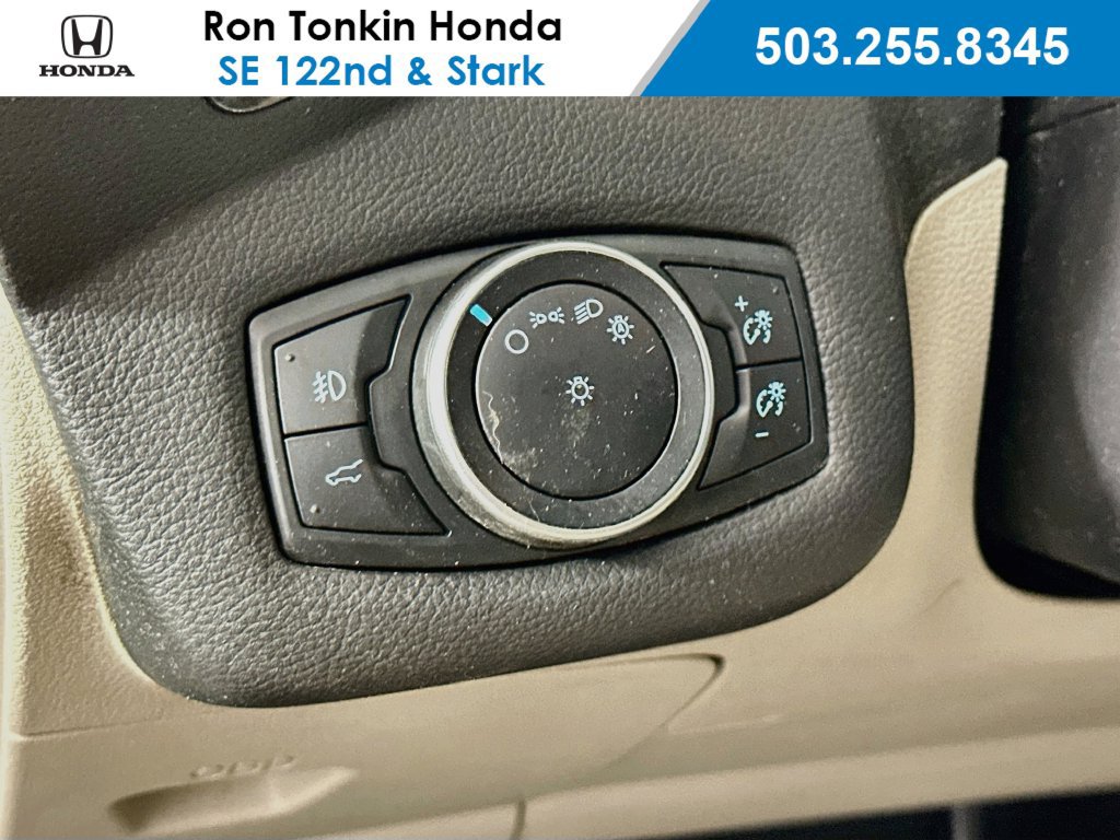 Used 2017 Ford Escape Titanium w/ Equipment Group 301A AWD/4WD image 12