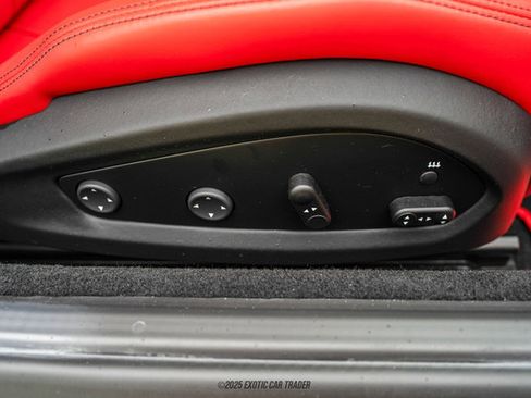 Used 2019 Ferrari 812 Superfast image 48