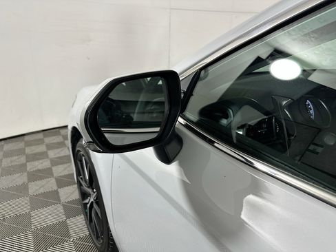 Used 2024 Toyota Camry SE w/ Cold Weather Package image 10