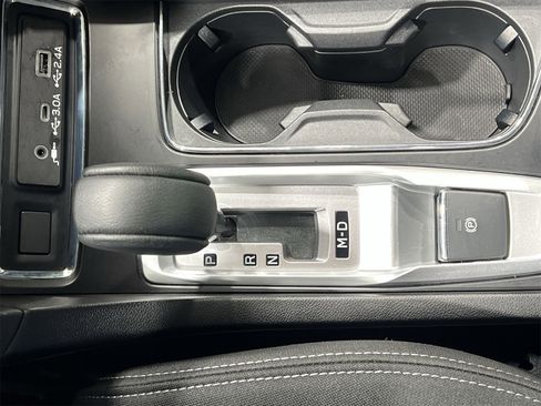 Certified 2024 Subaru Ascent Premium w/ Convenience Package image 19