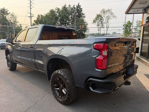 Used 2019 Chevrolet Silverado 1500 LT Trail Boss w/ Convenience Package AWD/4WD image 3