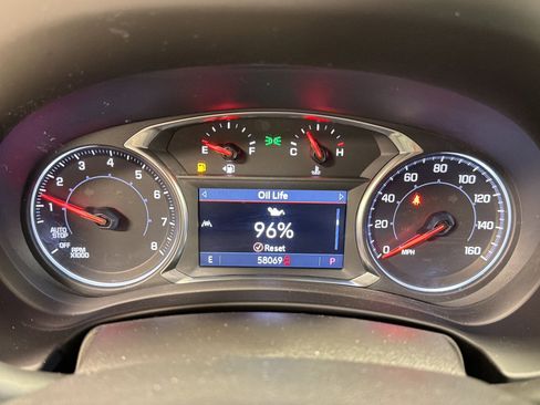 Used 2023 GMC Terrain AT4 AWD/4WD image 17