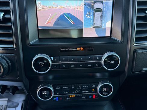 Used 2019 Ford Expedition Limited w/ Equipment Group 303A image 17