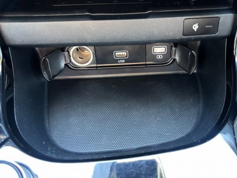 Used 2021 Kia Seltos SX image 44