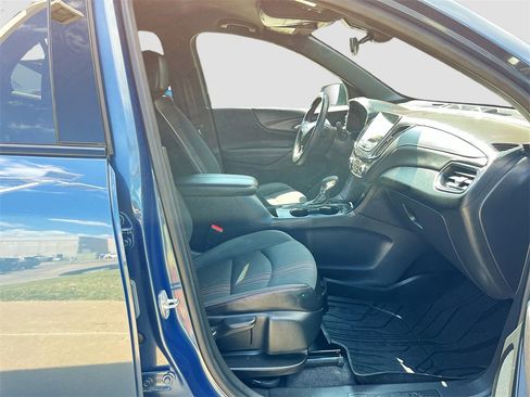 Used 2024 Chevrolet Equinox RS image 26