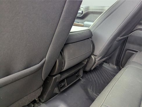 Used 2020 Chevrolet Silverado 1500 LT w/ Trailering Package image 13