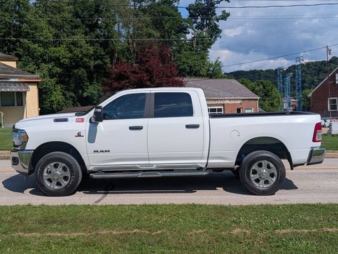 Used 2024 RAM 2500 Big Horn w/ Off Road Package AWD/4WD image 7