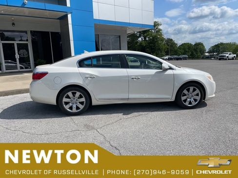 Used 2010 Buick LaCrosse CXS FWD image 12
