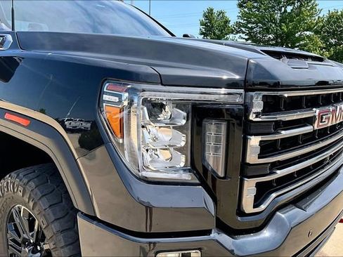 Used 2020 GMC Sierra 2500 AT4 w/ AT4 Premium Package AWD/4WD image 33