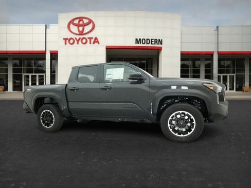 New 2026 Toyota Tacoma TRD Off-Road w/ TRD Off Road Premium Package AWD/4WD image 28