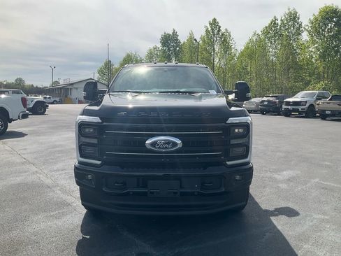 New 2026 Ford F250 Platinum AWD/4WD image 2