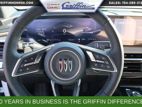 New 2026 Buick Enclave Preferred w/ Power Package FWD image 13