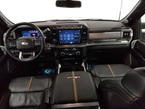 Used 2024 Ford F250 Platinum AWD/4WD image 43