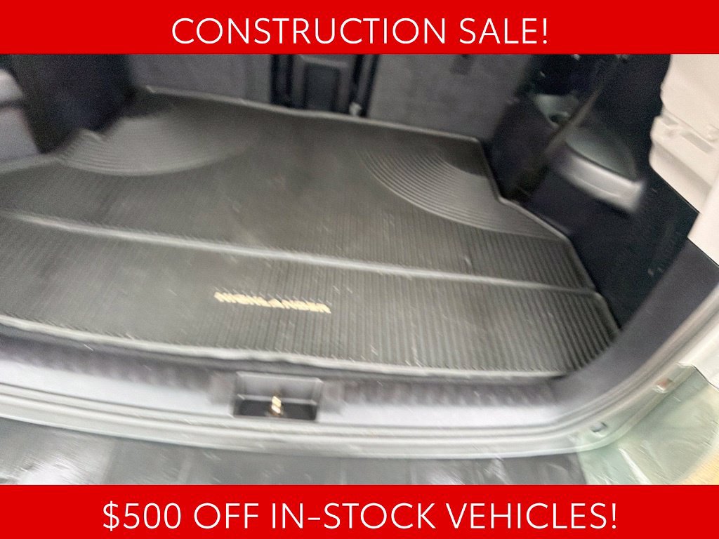 Used 2012 Toyota Highlander Limited w/ Tow Pkg AWD/4WD image 25