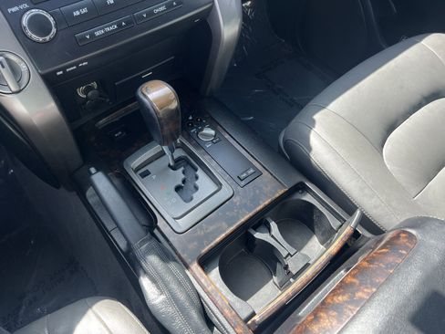 Used 2008 Toyota Land Cruiser AWD/4WD image 26