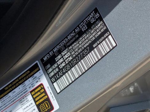 Used 2025 Mercedes-Benz C 300 Sedan image 17