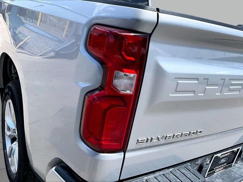Used 2021 Chevrolet Silverado 1500 Custom RWD image 28