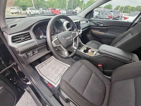 Certified 2023 GMC Acadia SLE w/ LPO, Floor Liner Package image 14