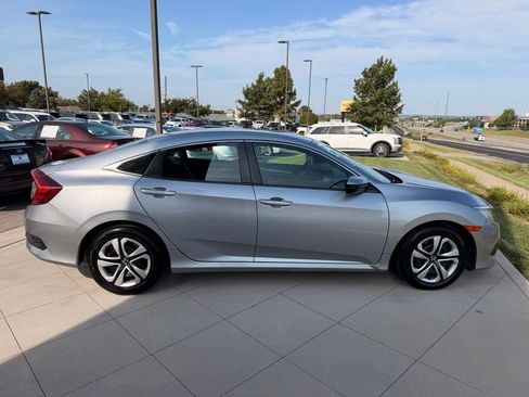 Used 2018 Honda Civic LX image 10