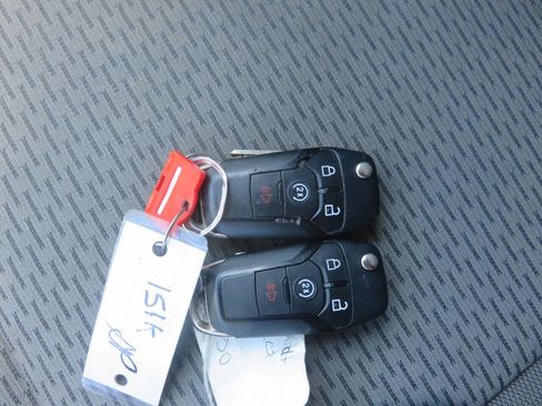 Used 2017 Ford F150 XLT w/ Equipment Group 302A Luxury image 35