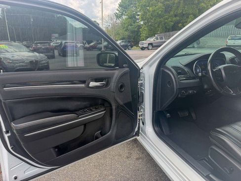 Used 2021 Chrysler 300 S RWD image 14