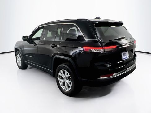 Used 2023 Jeep Grand Cherokee Limited AWD/4WD image 7