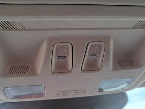 Used 2021 Ford Escape Titanium w/ Titanium Elite Package image 38