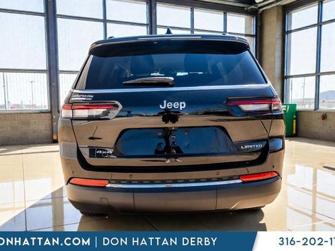 Used 2023 Jeep Grand Cherokee L Limited AWD/4WD image 28