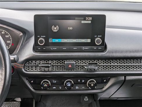 Used 2025 Honda HR-V Sport image 18