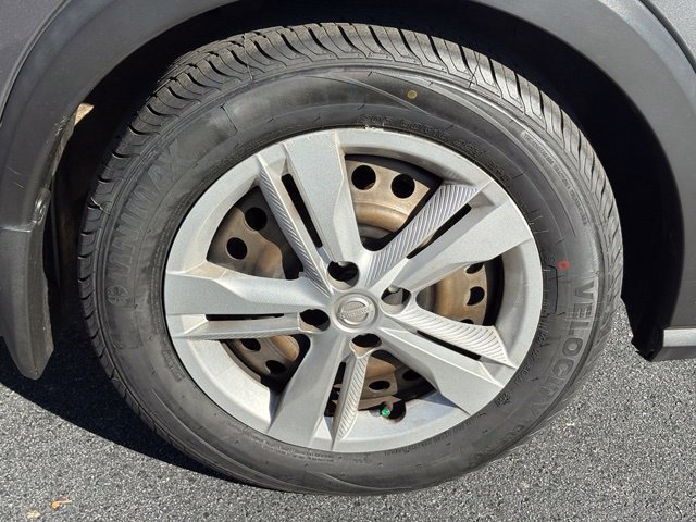 Used 2021 Nissan Kicks S FWD image 29