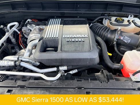 Used 2024 GMC Sierra 1500 AT4 w/ Technology Package AWD/4WD image 29
