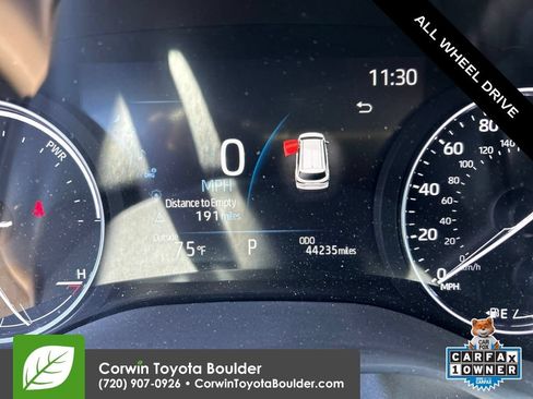 Used 2024 Toyota Sienna Limited AWD/4WD image 30