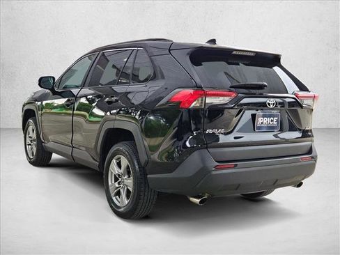 Used 2024 Toyota RAV4 XLE FWD image 7